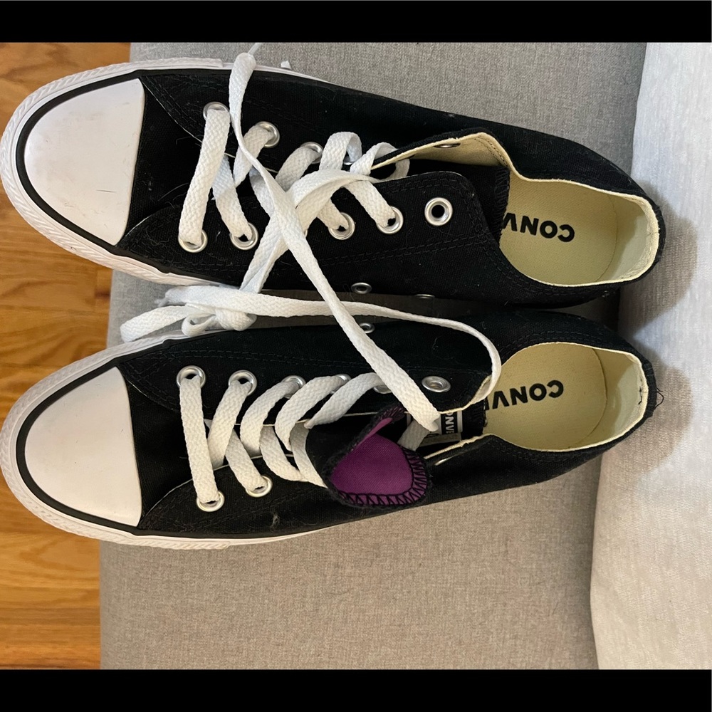 Converse black
